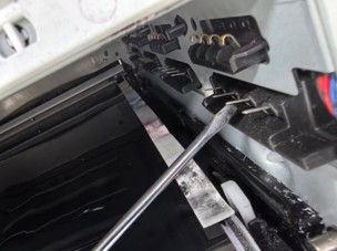 Lexmark C332 screwdriver.jpg