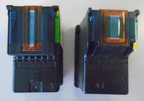 290px-Compatible_HP300XL__Bottom_View_1.jpg