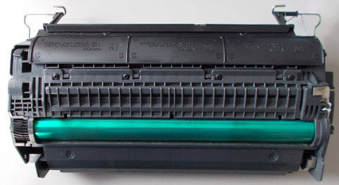 480px-Compatible_HP_C3903A__Roller_View_.jpg