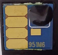230px-Compatible_HP_950___951__Chip_View_.jpg