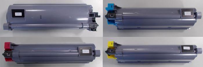 700px-Compatible_Kyocera_TK560__Bottom_View_.jpg