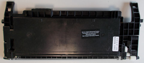 480px-Compatible_Samsung_4072__Bottom_View_.jpg