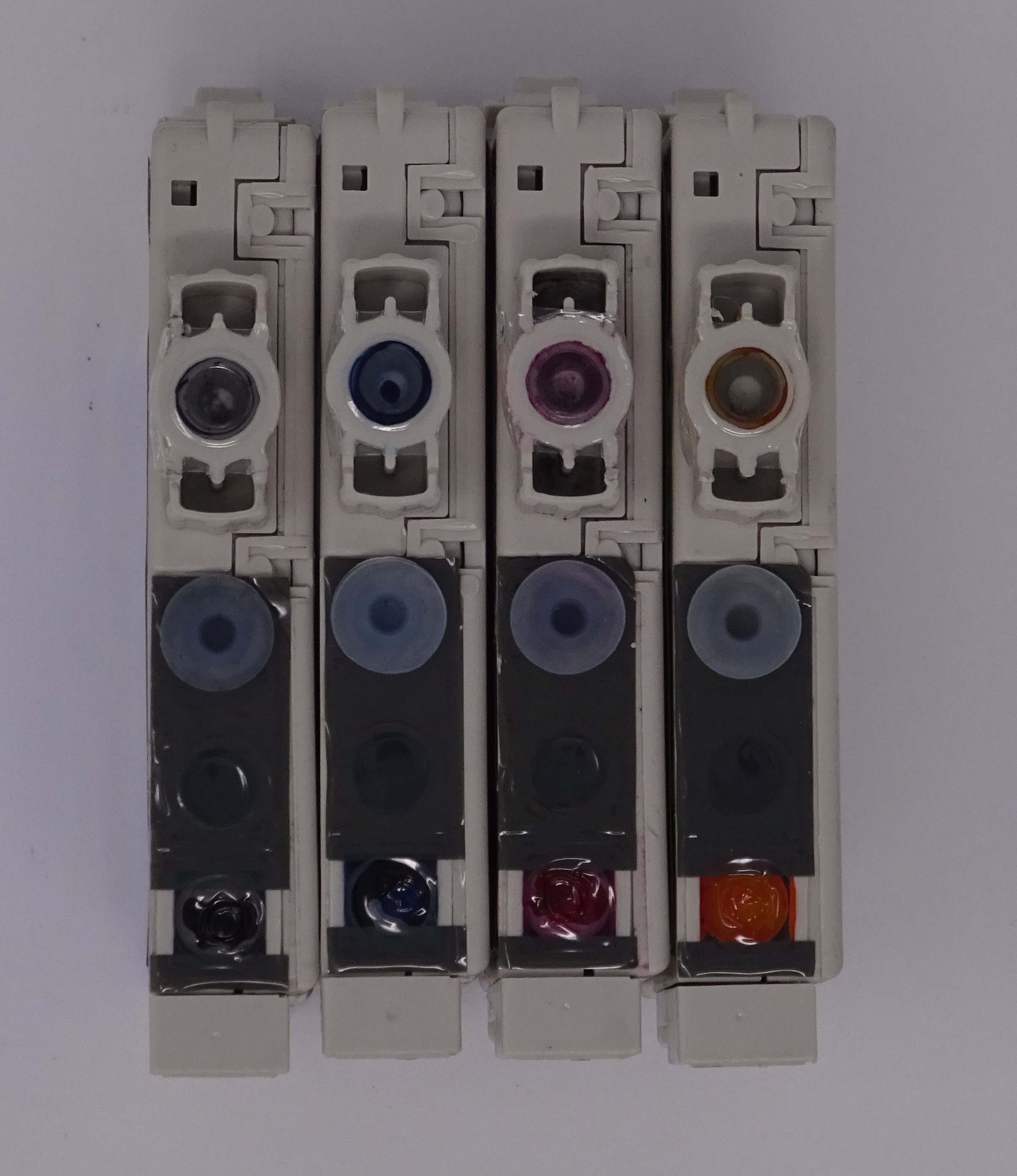 N_-_Compatible_Epson_T061_Bottom_View_.JPG